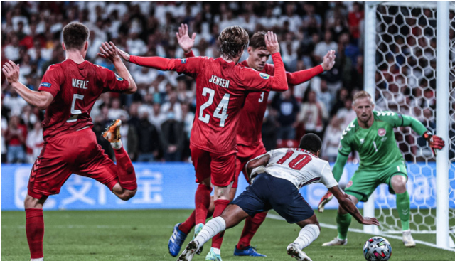 英格兰队逆转中国队，梁靖崑关键制胜