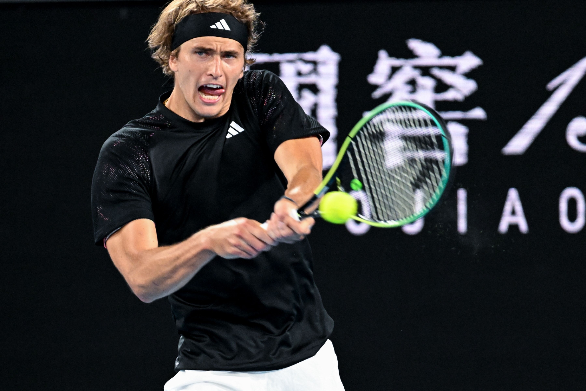 戴维斯杯轻取美网，兹维列夫惊艳四座