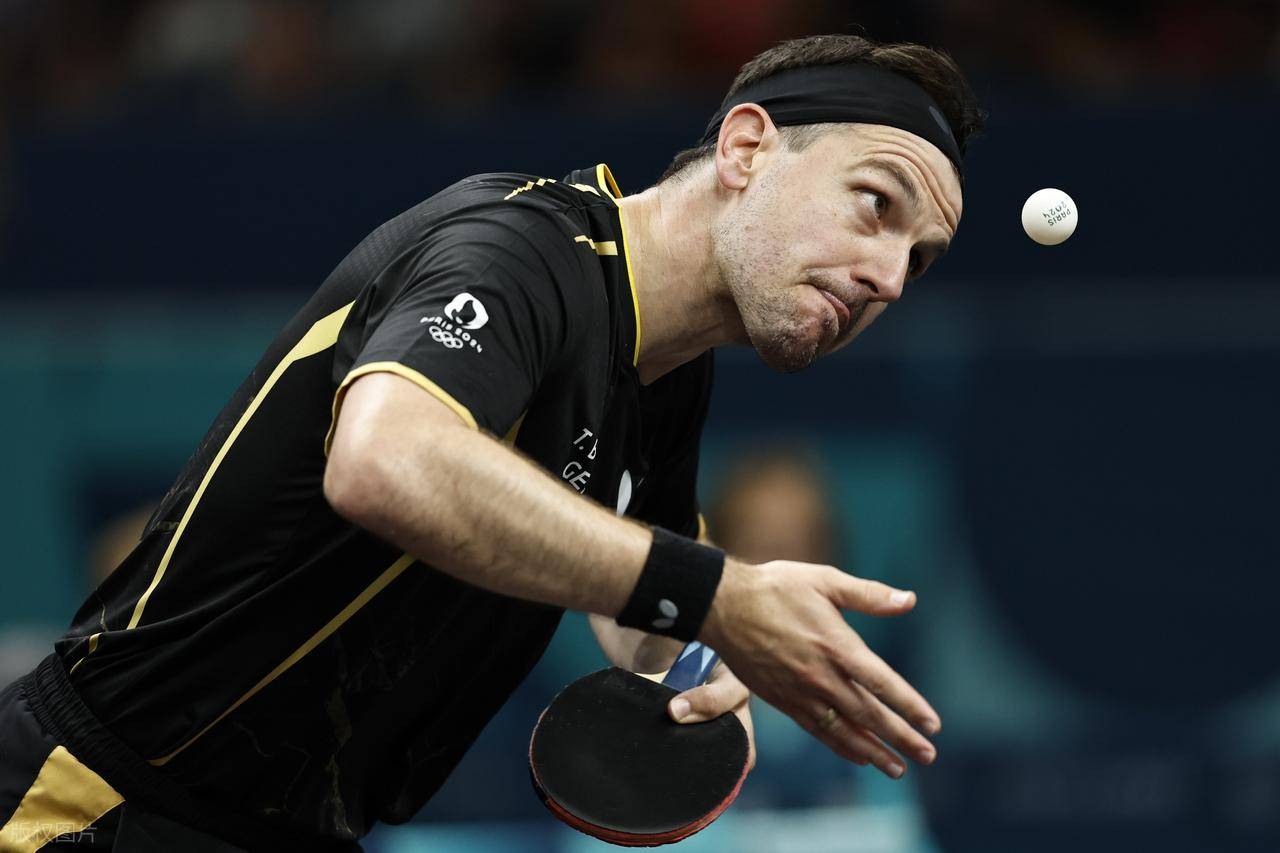 德国队鏖战奥地利队，波尔惊艳四座