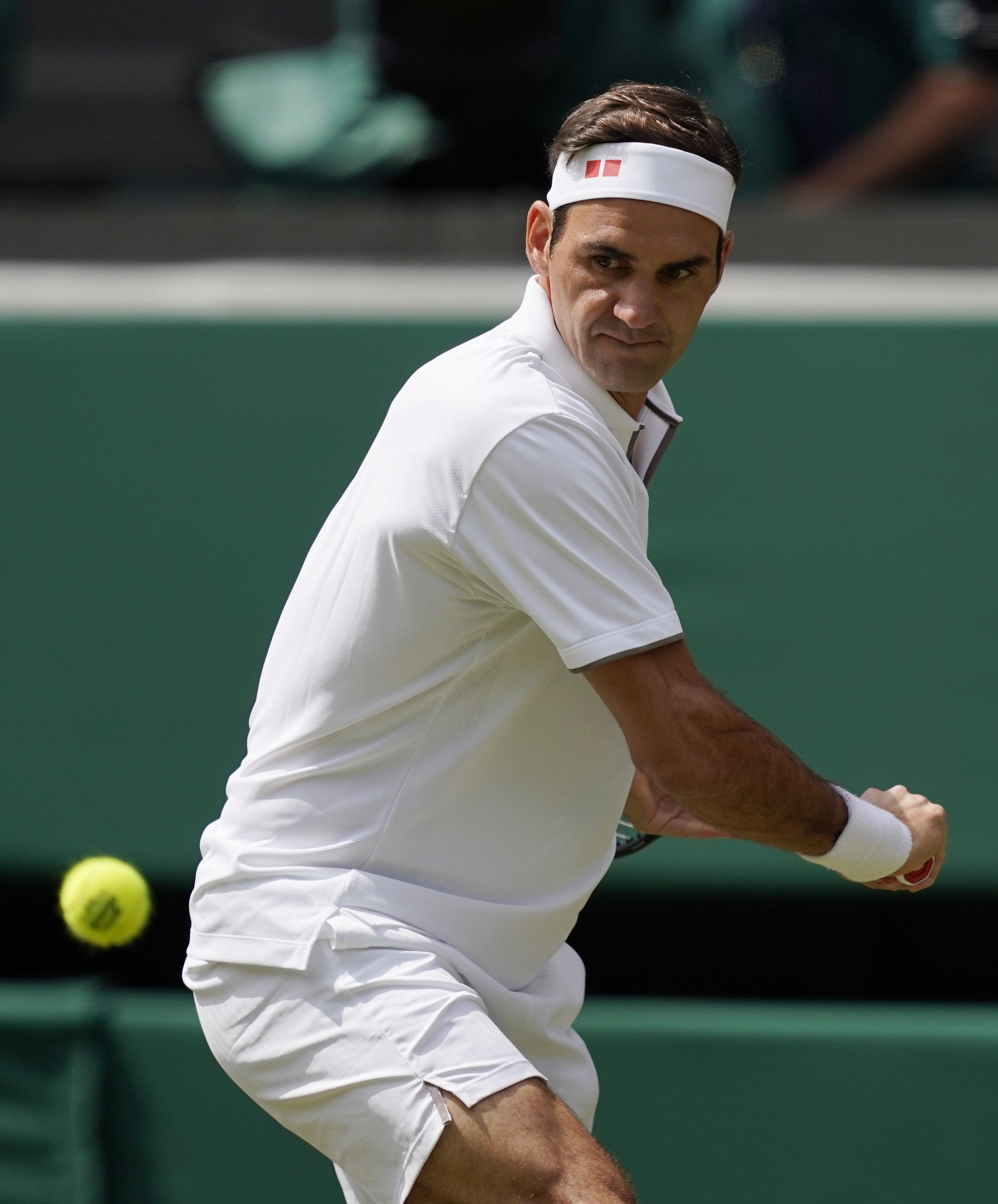 英国网球队爆冷日本网球队，费德勒爆发神勇