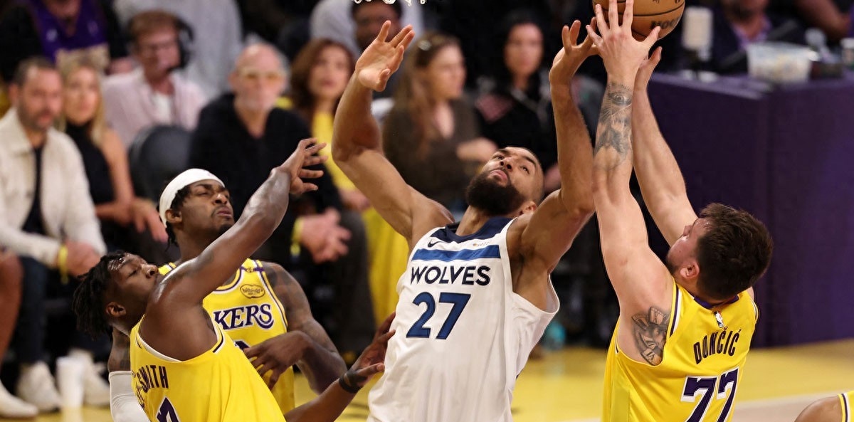 湖人B队轻取猛龙,戈贝尔一己之力扛起全队 湖人B队轻取猛龙,戈贝尔一己之力扛起全队