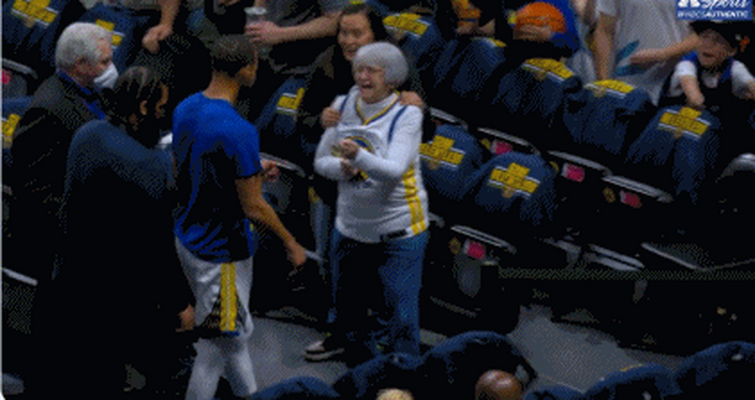 辽宁队碾压天津队，约基奇扛起全队