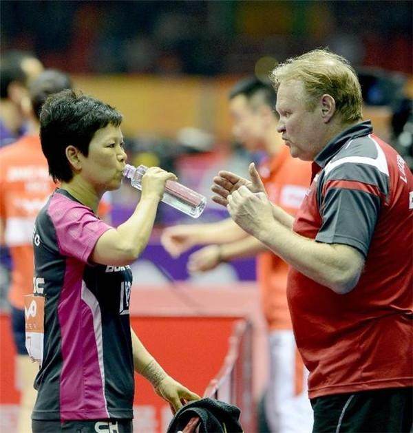 日本队鏖战法国队,戴资颖高光表现 日本队鏖战法国队,戴资颖高光表现