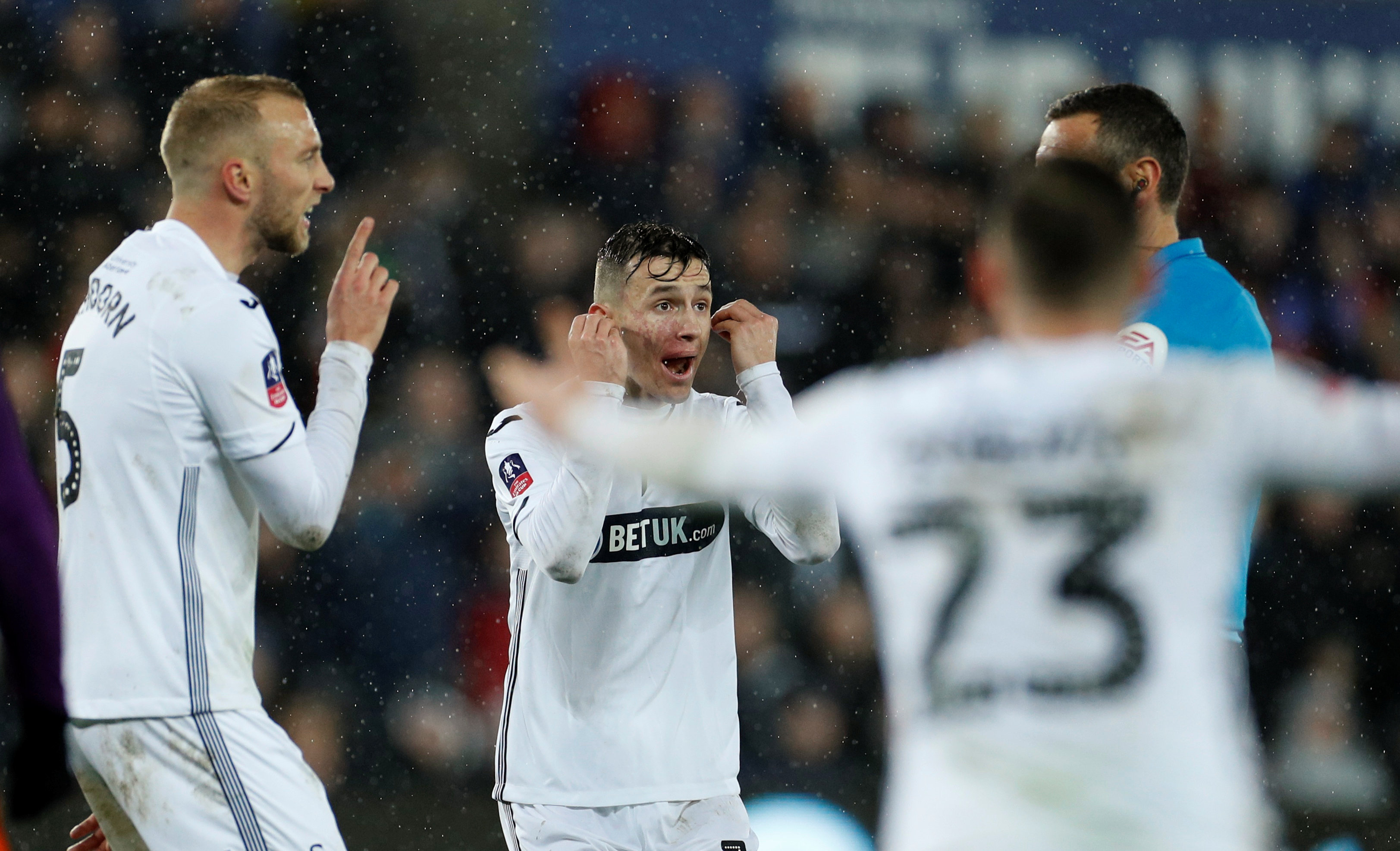 射门如箭得胜归来,晋级半决赛寻求突破 射门如箭得胜归来,晋级半决赛寻求突破