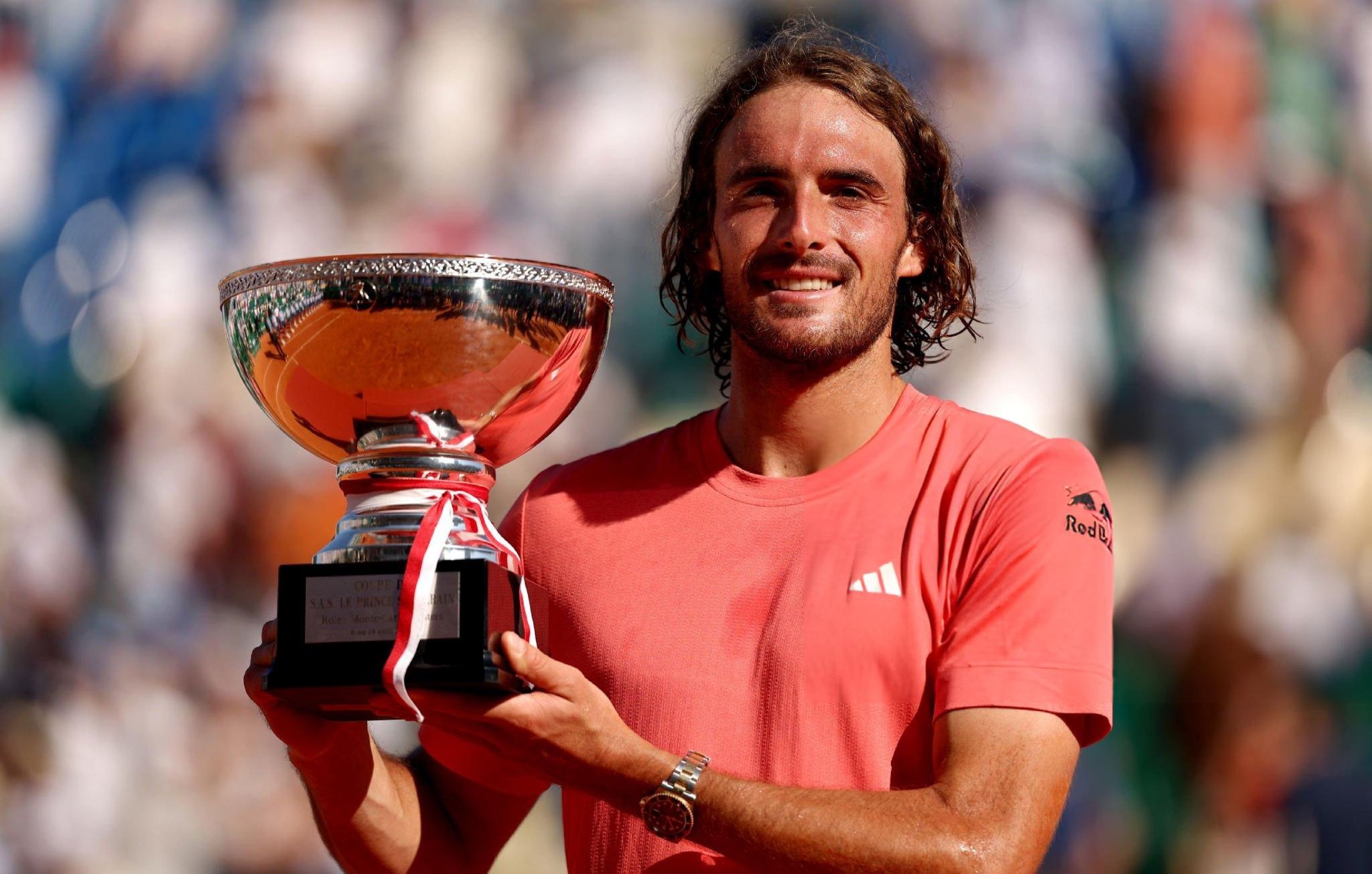 美网轻取ATP总决赛,西西帕斯点燃赛场 美网轻取ATP总决赛,西西帕斯点燃赛场