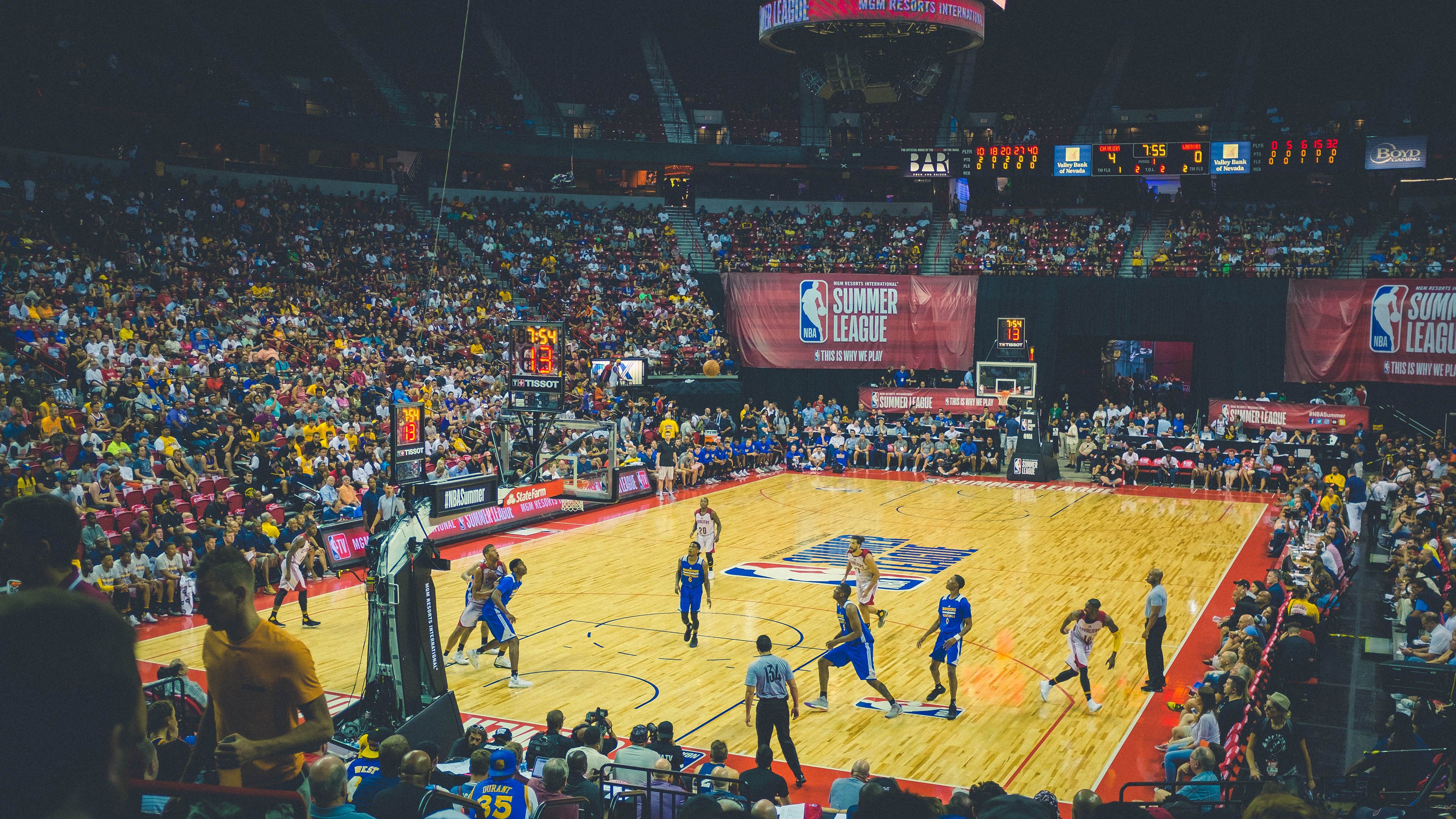 硬仗中的关键先生，武切维奇助深圳力克山西